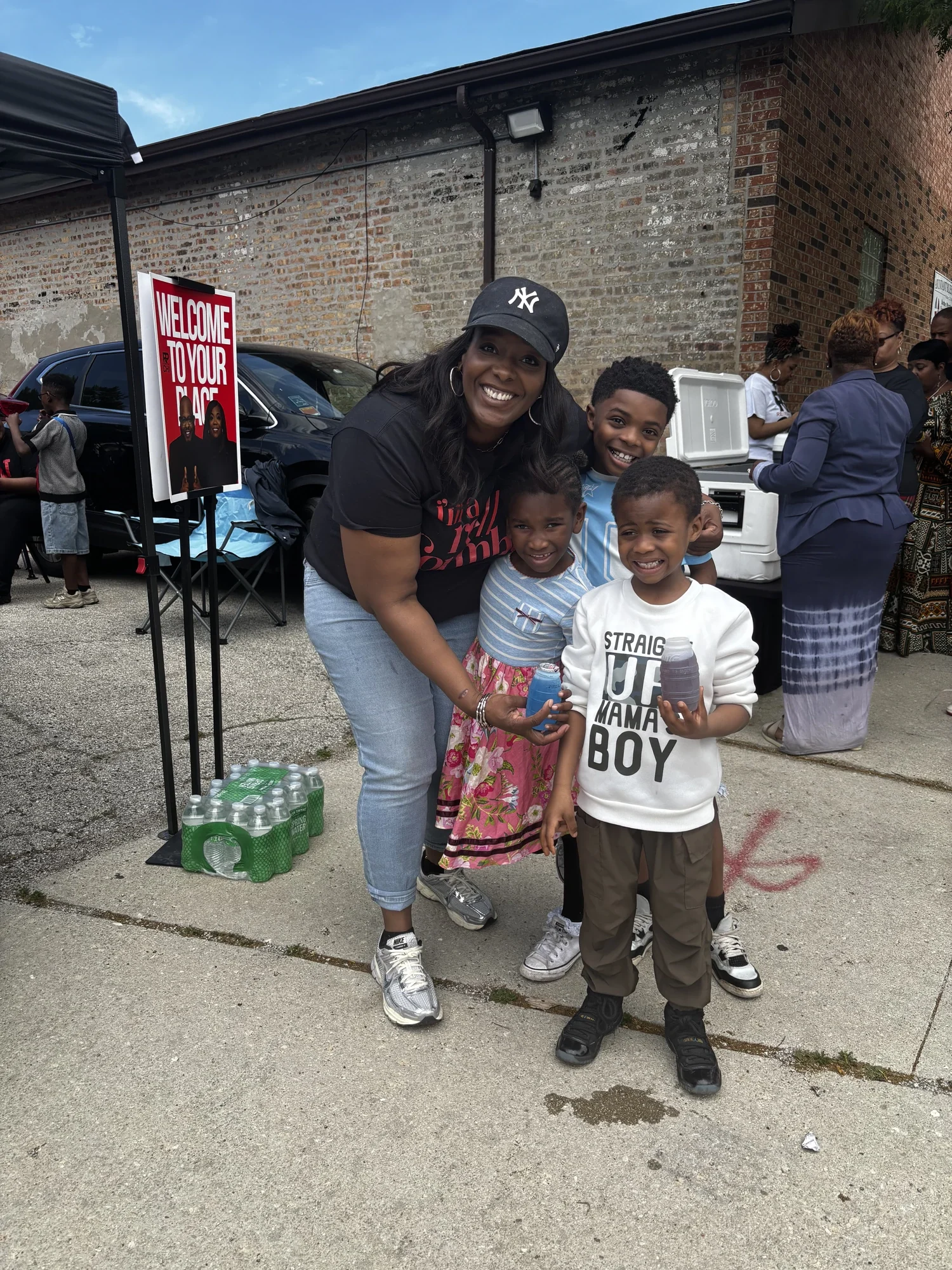 Reaching Chicago families in the neighborhood